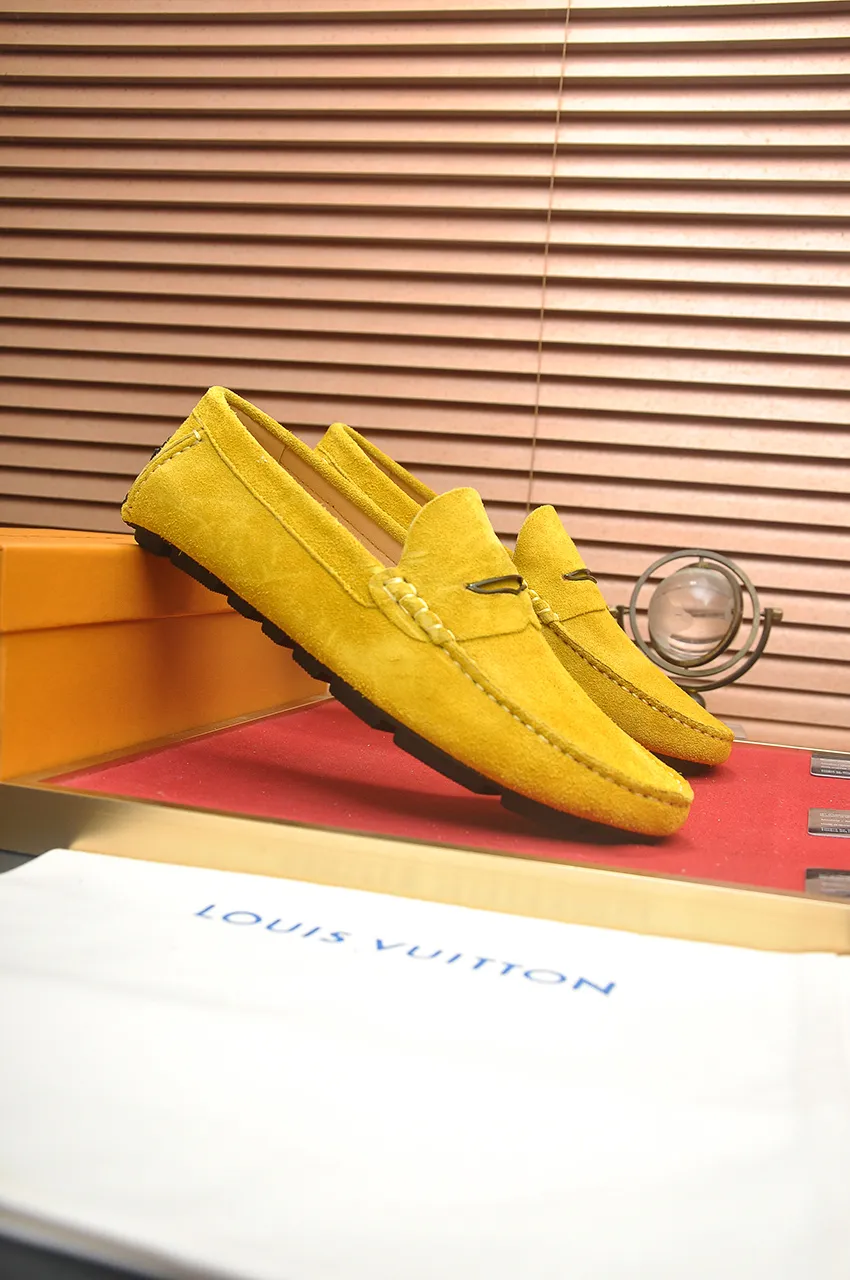 Men's men's shoes 💰420💶 [LV Doudou shoes] (water-dyed cowhide lining) new model is on the market, available on the official website. The new Doudou shoes are processed into single-color materials, and the uppers are made of imported horsehide leather. The body of the shoe is fully hemmed with mark thread, and is lined with imported original cowhide leather. The elegant shoe shape is super suitable for all-matching, and the size is 38-44.